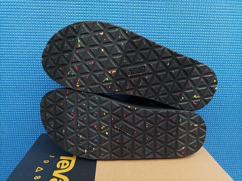 Босоніжки Teva Mid Universal Pride (42/27) Оригінал! 1122010 фото